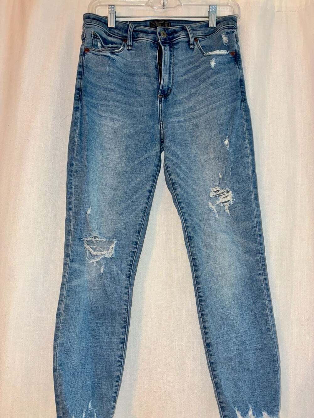 Abercrombie & Fitch High Rise Super Skinny Ankle Jeans Size 30/10S